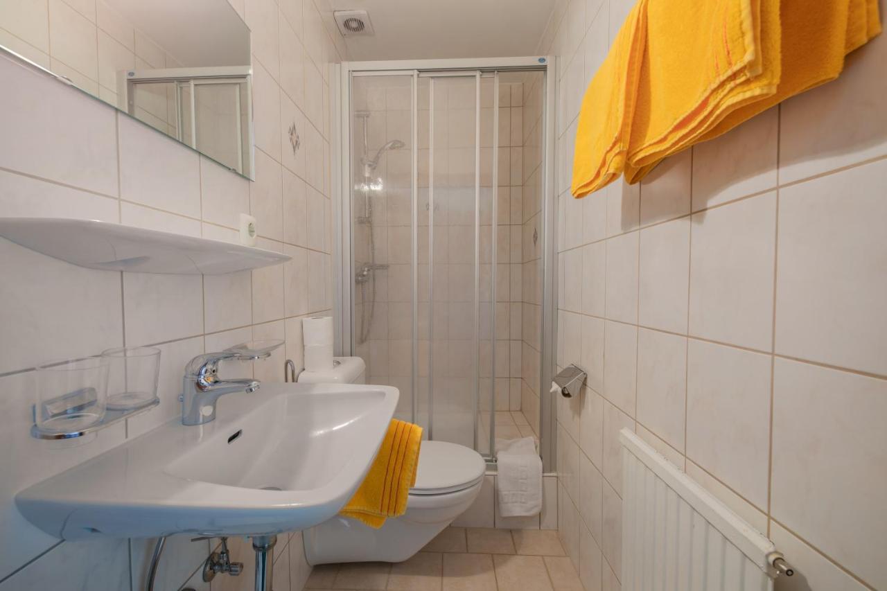 ניוסטיפט אים סטובאיטל Gaestehaus Danler מראה חיצוני תמונה